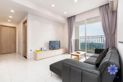 バルコニー付き3ベッドルームアパートメント — Home, Cosy&Luxury Apartment - 5mins to Airport, Free Pool&Gym, Airport Pick up Service